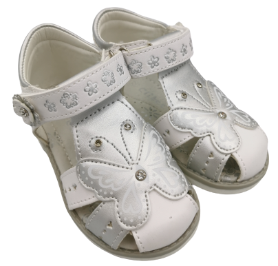Sandały dziewczęce zakryte palce srebrne CL-MOT